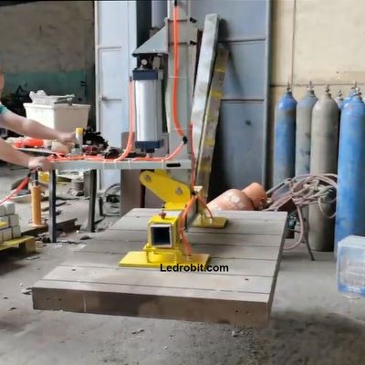 Produits divers Équipement de chargement et de déchargement CNC semi-automatique